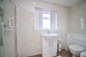 Photo 25- click for photo gallery